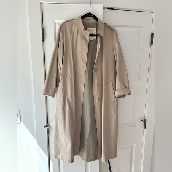 Vintage London Fog trench - Picture 1 of 5